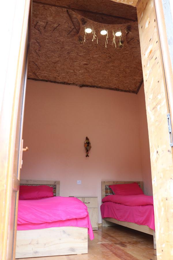 Saro B&B&Safari Tours Tat'ev Exterior foto